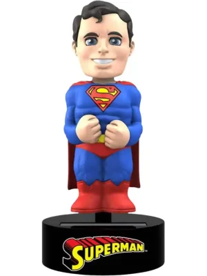 NECA Superman Body Knocker Figur 16 cm – DC Comics Wackelfigur mit Solarbetrieb | Nur diese Woche