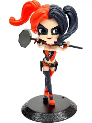 Brandneu - Harley Quinn POP Art – 15 cm DC Figur mit Hammer & Standfuß